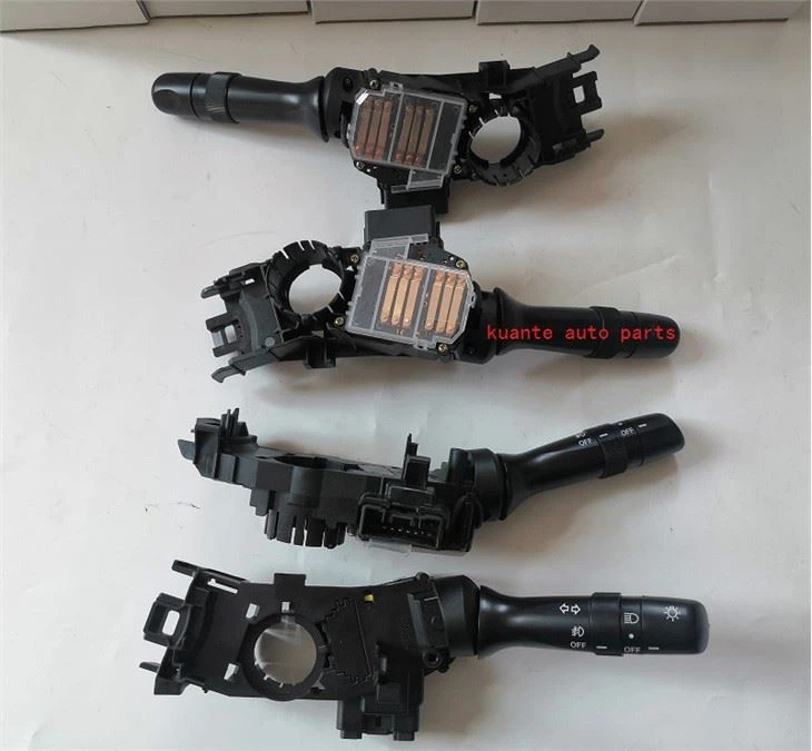 Toyota Otočný přepínač signálu Assy s mlhovou lampou 84140-52100 84140-52180 84652-52190